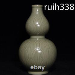 10.2 Old Chinese Song Dynasty Porcelain Flower pattern gourd bottle Ornaments