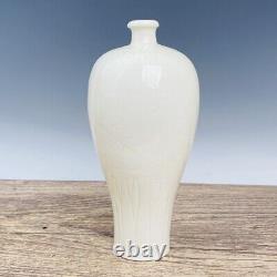 11.4 Old Chinese Porcelain Song dynasty ding kiln White glaze flower Pulm Vase