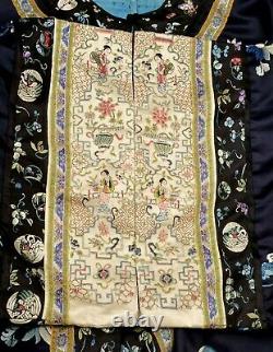 1900's Chinese Blue Silk Embroidery Lady's Robe Jacket Forbidden Stitch Flower