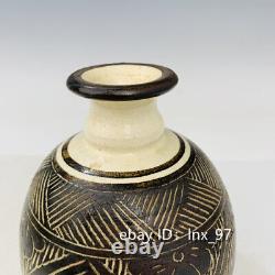 5.6 Chinese antiques Cizhou kiln porcelain floral pattern plum bottle