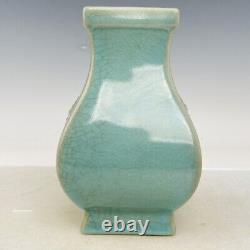 6.9 Chinese Old Porcelain Song dynasty ru kiln museum mark cyan Ice crack Vase