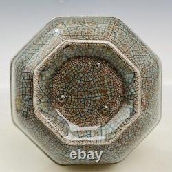 7.1 Chinese Porcelain Song dynasty ge kiln cyan glaze Ice crack eight edge Vase