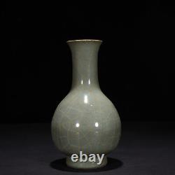 9.1 Chinese Antique Porcelain song dynasty guan kiln cyan glaze Ice crack Vase