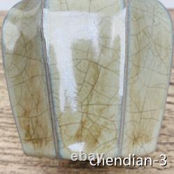 9.2 Chinese antiques porcelain Song Rukiln mark backflow Eight leng bottle