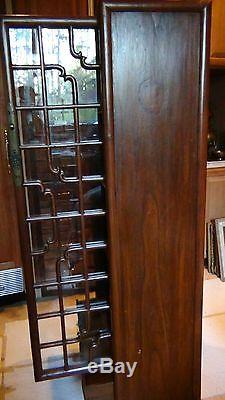 ANTIQUE 19c CHINESE WALNUT WOOD CARVED CURIO CABINET WithWOOD SHELVES, GLASS DOOR