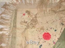 ANTIQUE EARLY 20th CHINESE CANTONESE EMBROIDERED SILK PIANO SHAWL EMBROIDERY #3