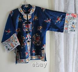 AS IS Lily -Sz S Vintage 1960s 70s Silk Chinese Embroidered Kimono Coat Jacket