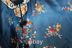 AS IS Lily -Sz S Vintage 1960s 70s Silk Chinese Embroidered Kimono Coat Jacket