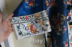 AS IS Lily -Sz S Vintage 1960s 70s Silk Chinese Embroidered Kimono Coat Jacket