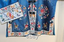 AS IS Lily -Sz S Vintage 1960s 70s Silk Chinese Embroidered Kimono Coat Jacket