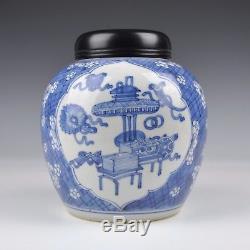A Blue & White Chinese Porcelain 18th Century Kangxi Period Covered Jar