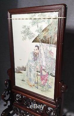 A Chinese Porcelain Table Screen Plaque