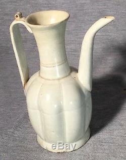 A Chinese Porcelain Tea Pot Qingbai Song Dynasty