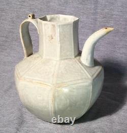 A Chinese Tea Pot Octagonal Ewer Song Dynasty Qingbai