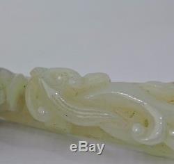 A Fine Quality Chinese Antique Carved Jediate Jade Serpent / dragon Belt Hook