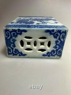 Antique China Chinese Qing Blue White Porcelain Foo Dog Opium Pillow Vase 19th C