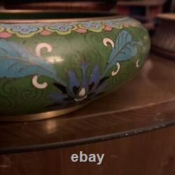 Antique Chinese 8 Cloisonne Bowl Green withFloral Design Low Profile MINT