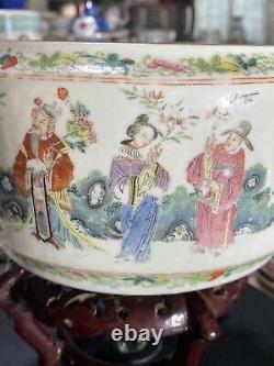 Antique Chinese Daoguang Famille Rose Porcelain Pot