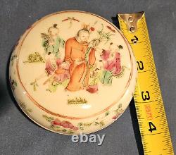 Antique Chinese Famille Porcelain Ink Box With Lid
