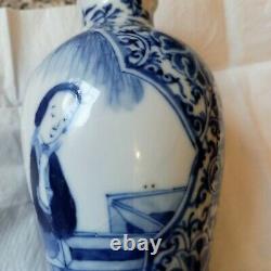 Antique Chinese Kangxi Porcelain Pair Of Vases, 19th century