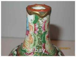 Antique Chinese Porcelain Pair of Bottle Vase