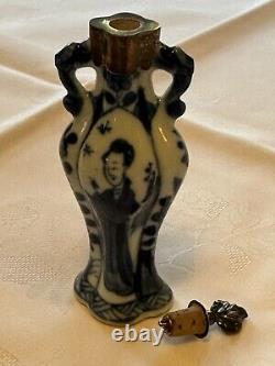 Antique Chinese Porcelain Snuff Bottle with Stopper Excellent Condition