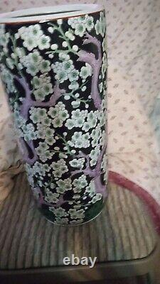 Antique Chinese Umbrella Holder Great Quality and Design. Beautiful