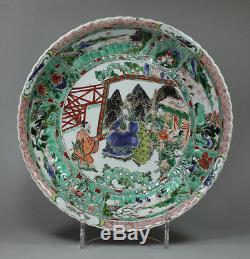 Antique Chinese famille verte moulded dish, Kangxi (1662-1722)