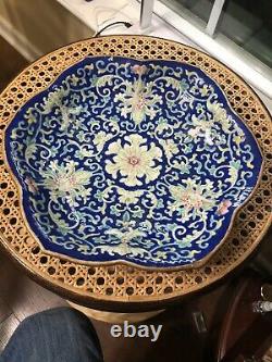 Antique Chinese porcelain plate Yongzheng / Qianlong