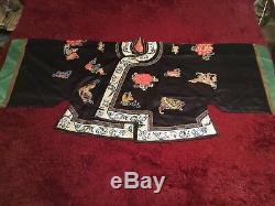 Antique Late 19th/ Early 20th Qi'ing Chinese Embroidered Silk Robe Embroidery