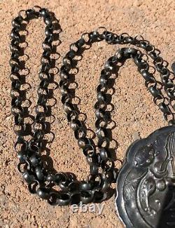 Antique Old Chinese Sterling Silver Repousse Lock Pendant Chain Necklace -81g