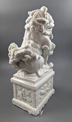 Antique chinese porcelain Blanc De Chine Foo Dog