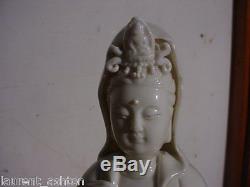 Blanc De Chine Chinese Porcelain Statue Guanyin Kwanyin Quanyin Qing / 20th Cent