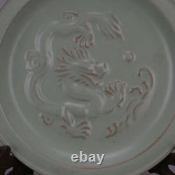 Chinese Antiques Song dynasty Green glaze Relief sculpture Dragon pattern plate