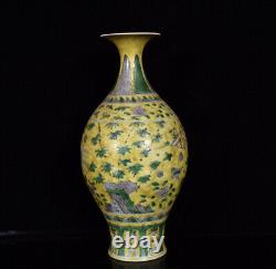 Chinese Enamel Porcelain Hand-Painted Exquisite Vase 19914