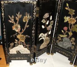 Chinese Hand Painted Carved Floral Jade Lacquer Screen