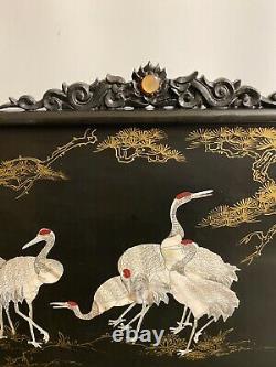 Chinese Oriental Vintage Black Lacquer Fire Screen with Mother Of Pearl Inlaid
