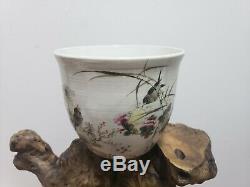 Chinese Porcelain Famille Rose Flower Pot