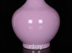 Chinese Porcelain Handmade Exquisite Monochromatic Vases 58782