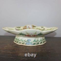 Chinese Vintage Late-Qing Famille Rose Petal Shape Porcelain Oriental Stem Plate