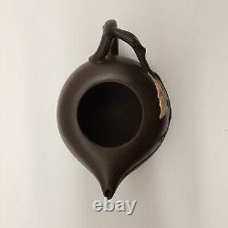 Chinese Yixing Zisha Clay Teapot Decorated With Branches Nut Leaves 250 ml/8 oz