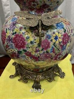 Chinese porcelain Vase