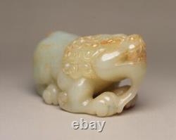 Collection Antiques Chinese Natural Hetian Jade Carved Exquisite Lion Statue