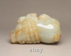 Collection Antiques Chinese Natural Hetian Jade Carved Exquisite Lion Statue