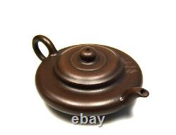 Fine Chinese Carved Slim Body Yixing Zisha Purple Clay Ceramic Teapot with Mark