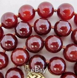 GUMP'S Vintage 28 Chinese Carnelian Agate 13mm Bead Necklace with 14K Gold Clasp