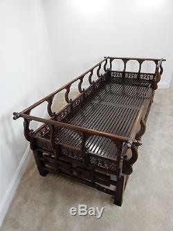 Large Antique Chinese Intricately Carved Rosewood Ming Style Opium Bed / Couch 9