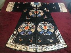 Outstanding Antique/ Vintage Chinese Embroidered Silk Robe Fine Embroidery
