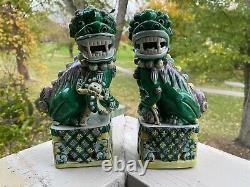 Pair Antique Chinese Famille Verte Porcelain Foo Dogs Lions 19th Century