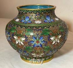 Quality antique handmade Chinese foo dog lion enamel champleve cloisonné vase